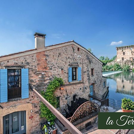 Il Borghetto Vacanze Nei Mulini Валеджо-суль-Минчо Экстерьер фото